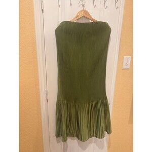 Strapless Pleated Midi Dress SIZE M